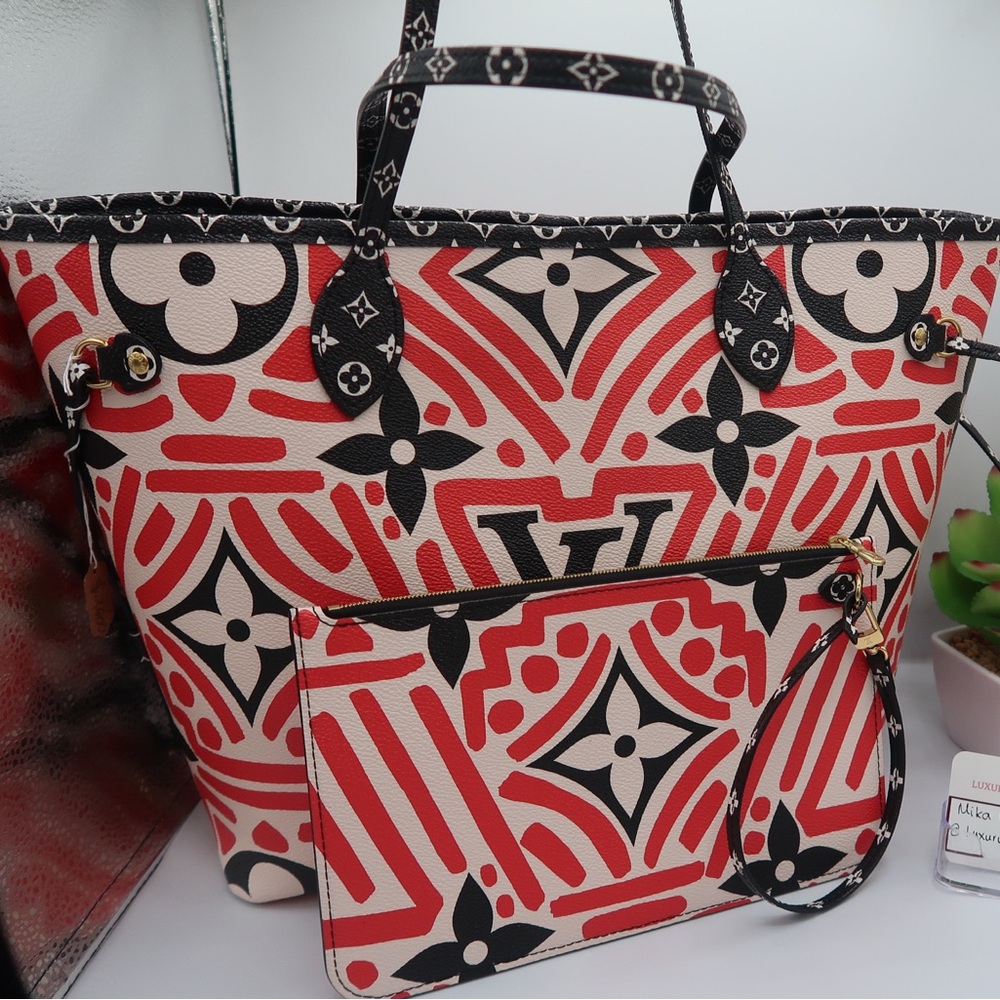 Louis Vuitton Neverfull mm crafty